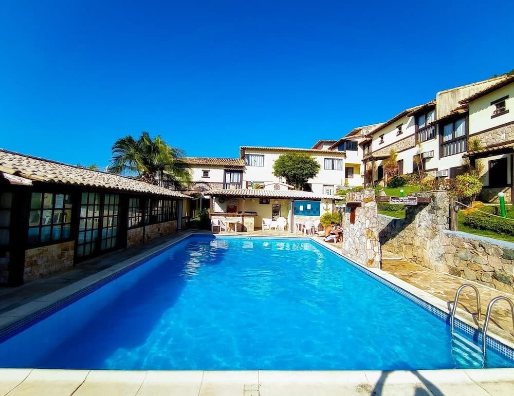 Gammel Dansk by Latitud, Pool