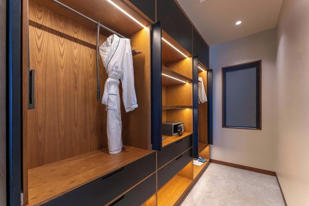 Veligandu Maldives Resort Island, Room