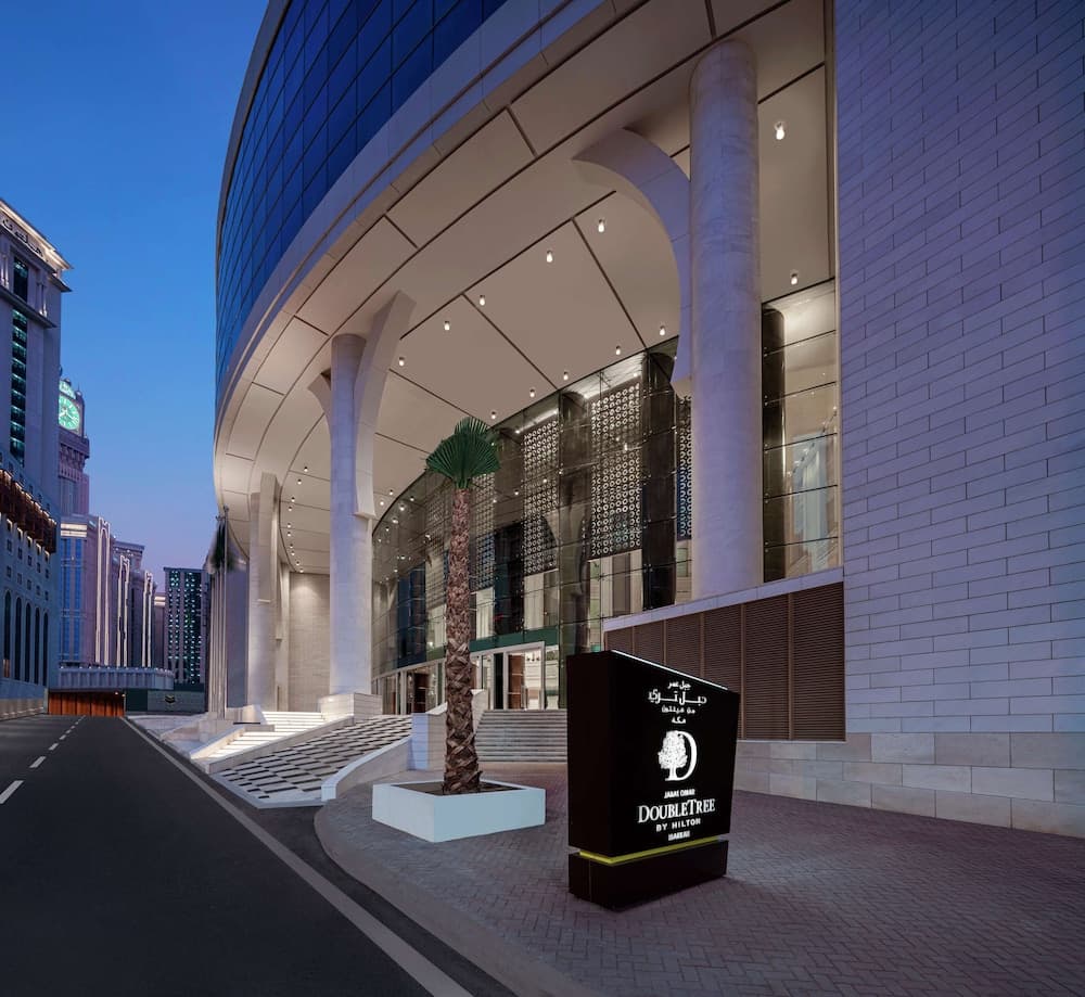 DoubleTree by Hilton Makkah Jabal Omar, Exterior
