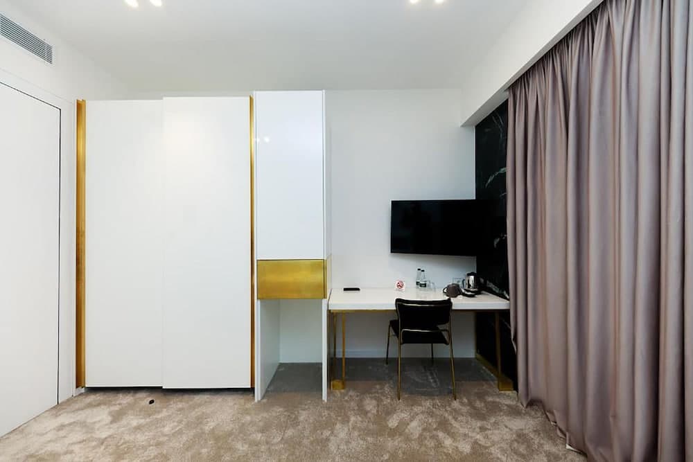 Hotel Habitat Tirana 4*, Room