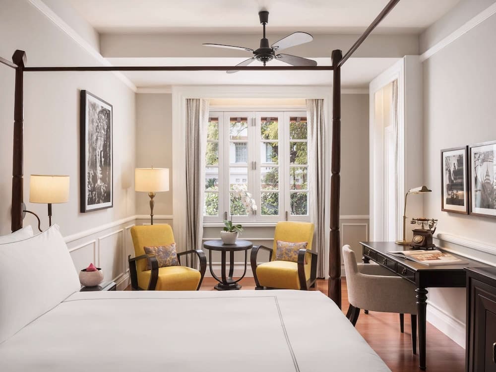 Raffles Hotel Le Royal, Room