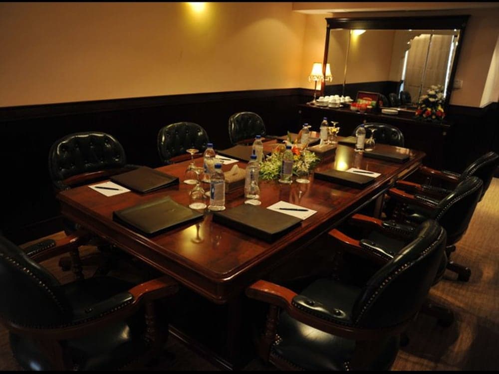 Arabian Courtyard Hotel & Spa, Executive lounge