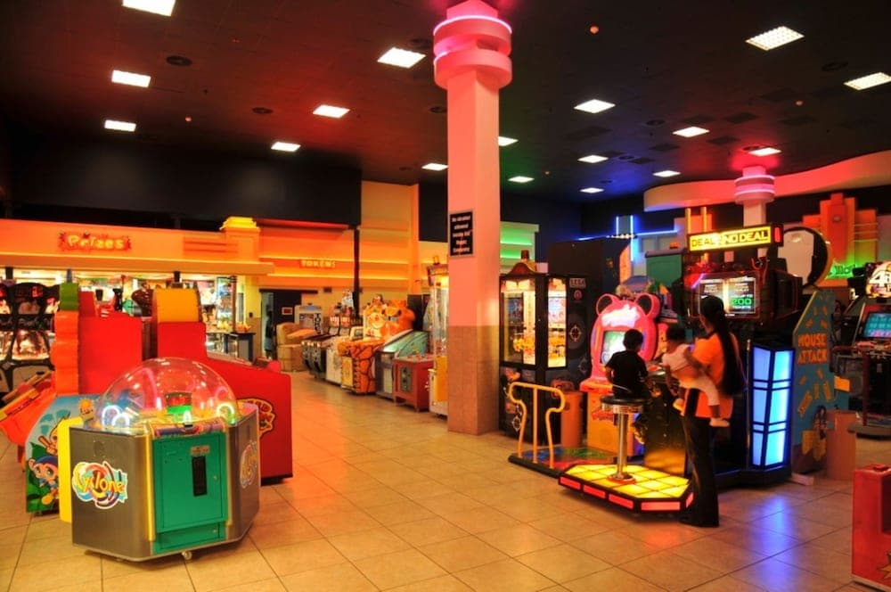 Peermont Metcourt at Emperors Palace, Arcade