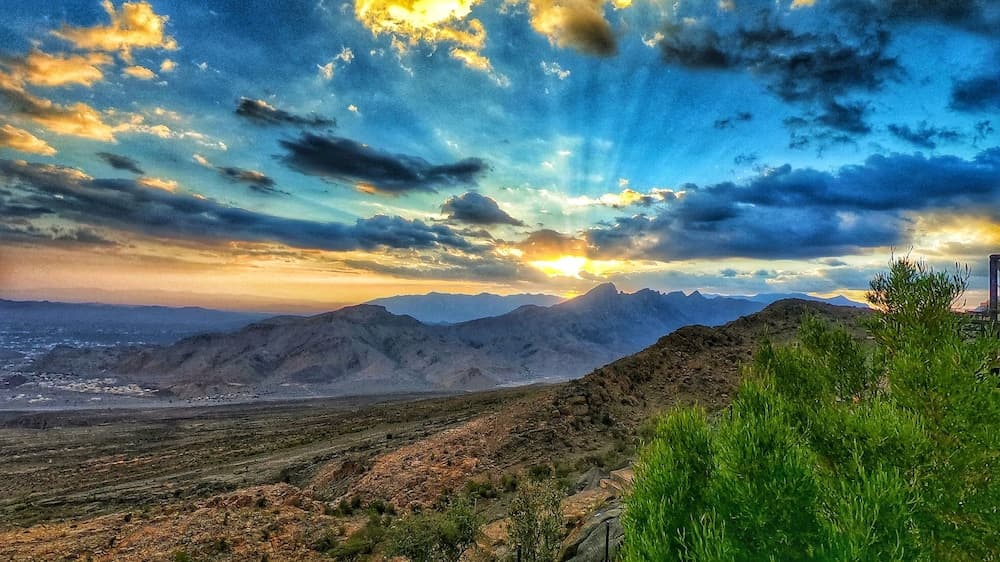 The View, Exterior detail