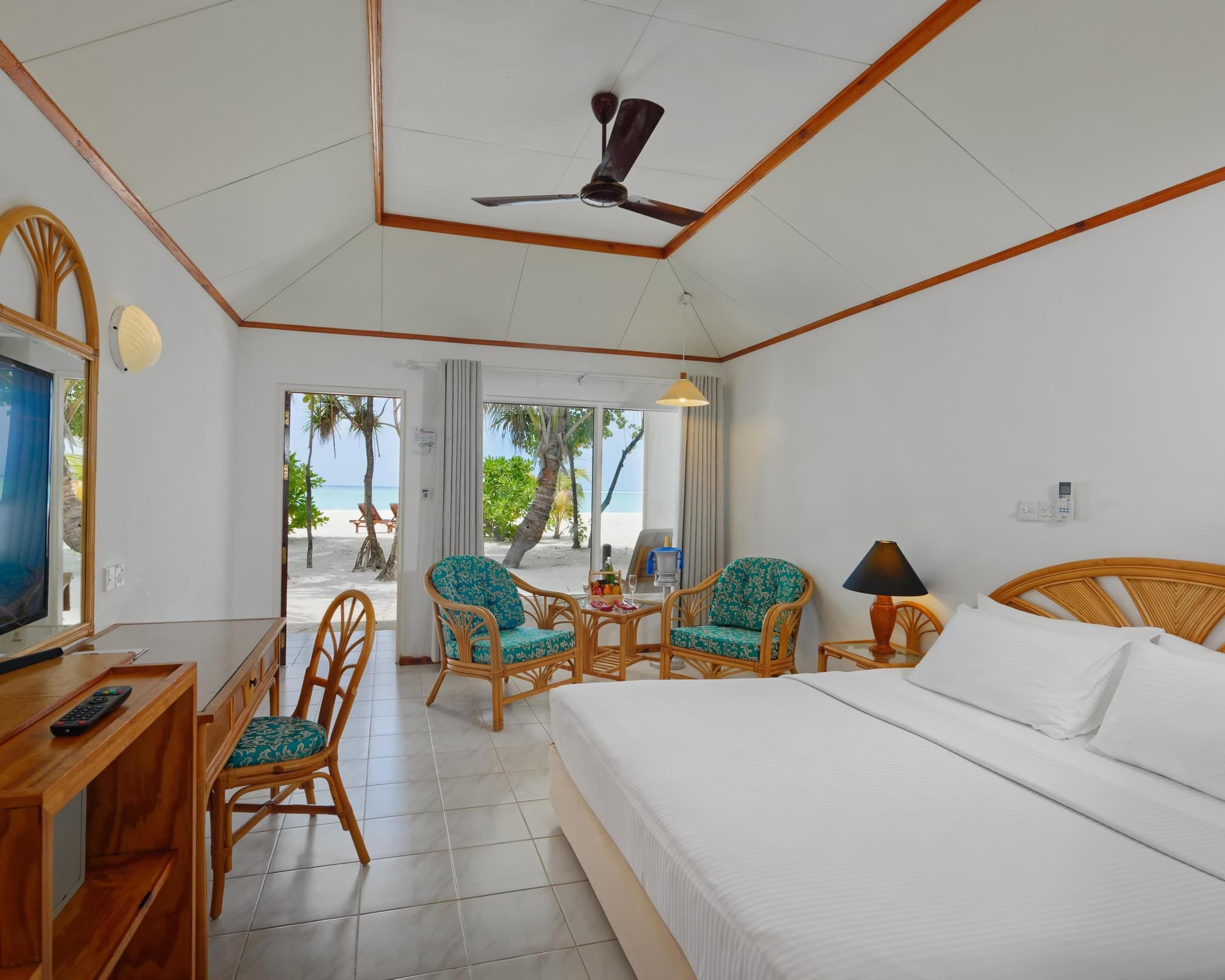 Villa Park, Sun Island, 