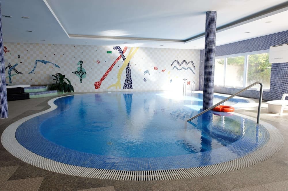 Golden Tulip Braga Hotel & Spa, Piscina