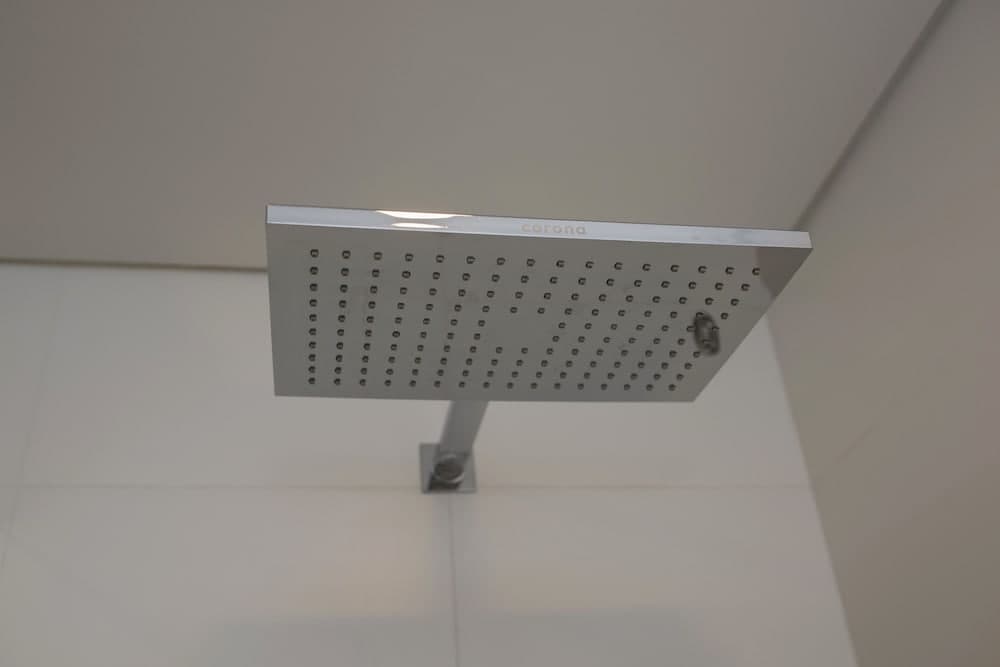 Estelar Cartagena de Indias Hotel, Bathroom shower