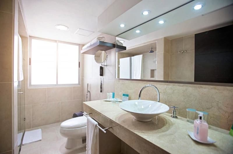 Capilla del Mar, GEN