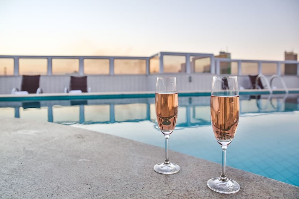 Nobile Inn London Anápolis, Pool