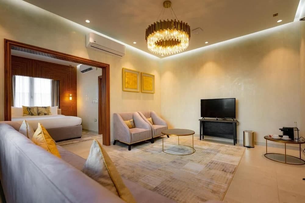 Damask Resort, Living area