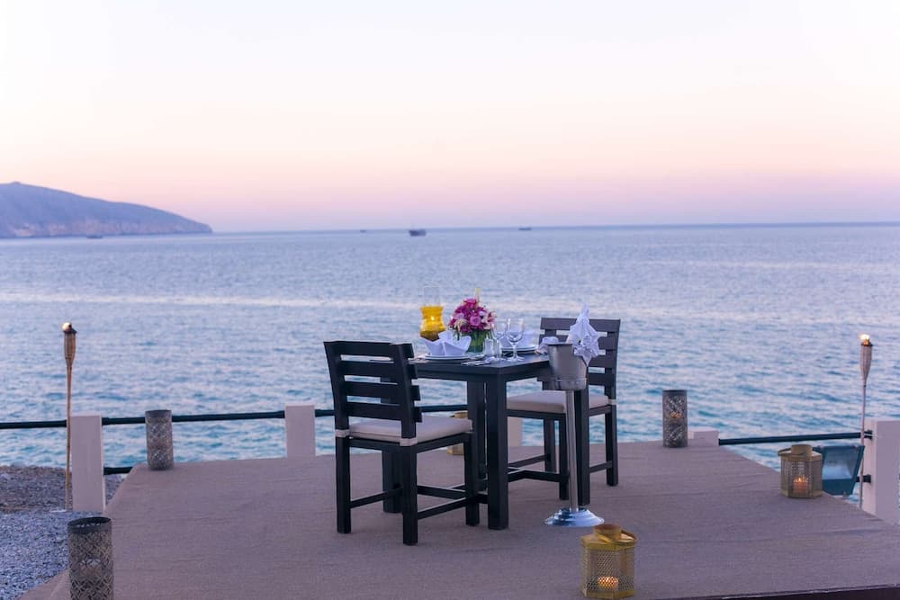 Atana Khasab Hotel, Restaurant