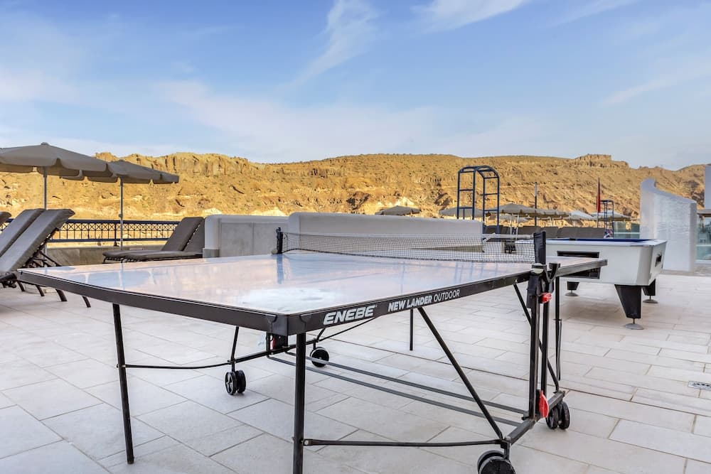 Club Cala Blanca, Exterior