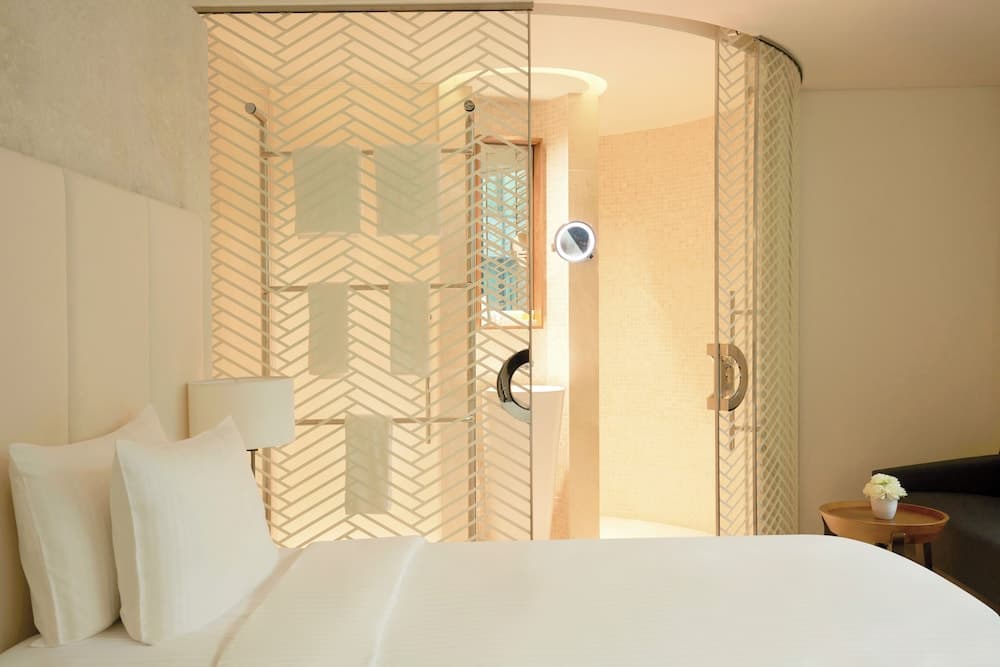 Aerotel Muscat - Airport Transit Hotel, Room