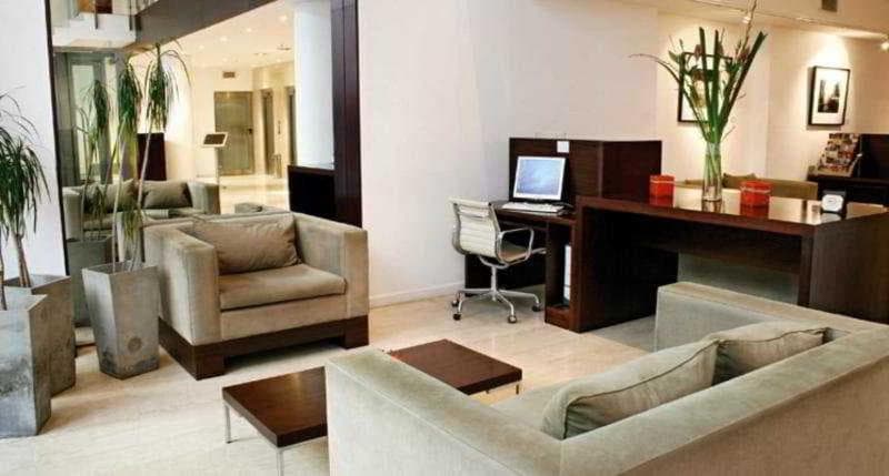 Dazzler San Martin, COM