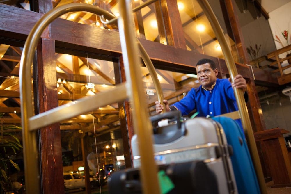 Hotel Cortez, Concierge Desk