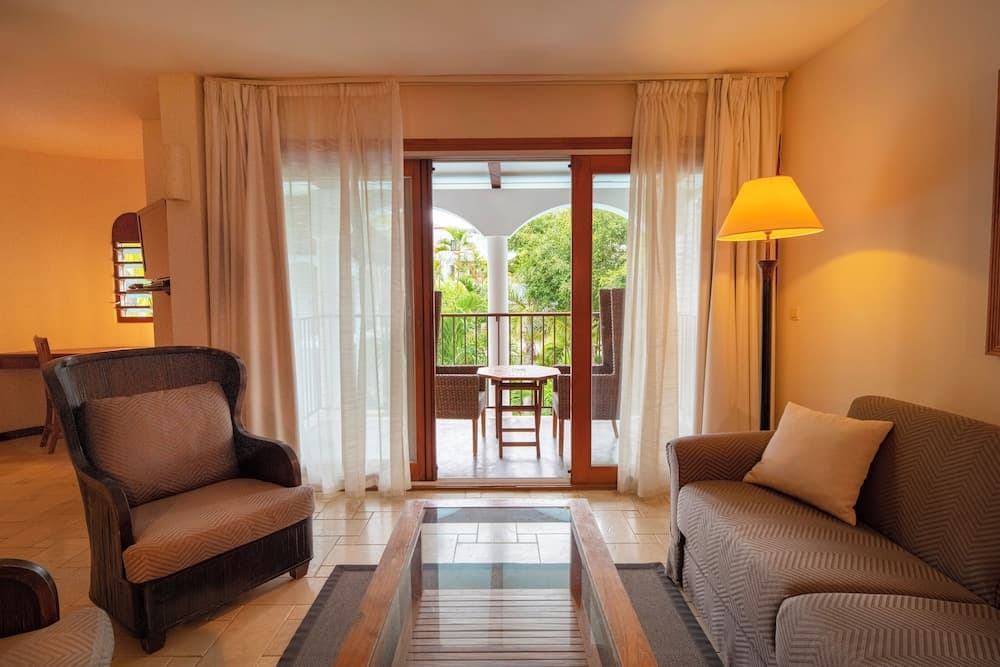 Le Saint Alexis, Living area