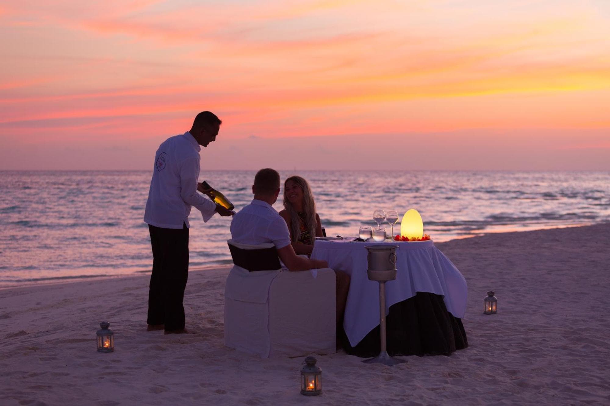 Meeru Maldives Resort Island, 