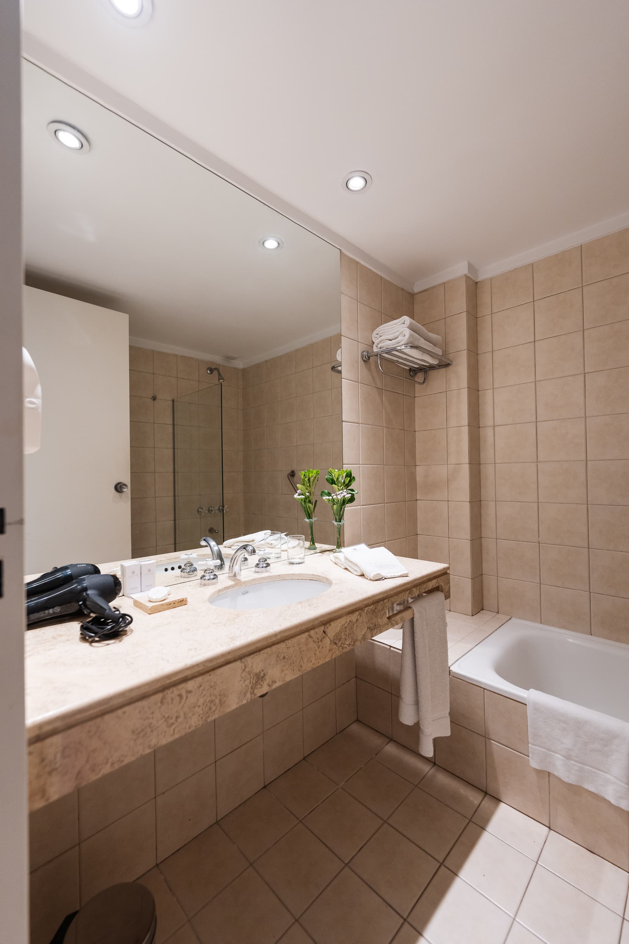 Loi Flats Buenos Aires, Room