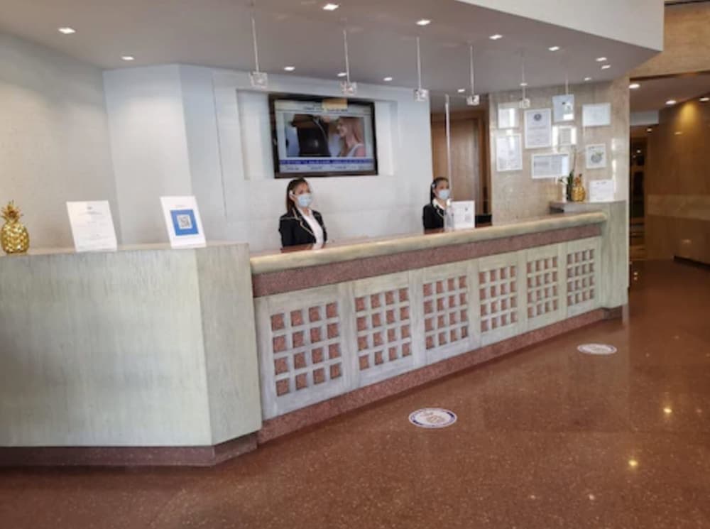 *Hotel Royal Reforma 2025 & 2026, Reception