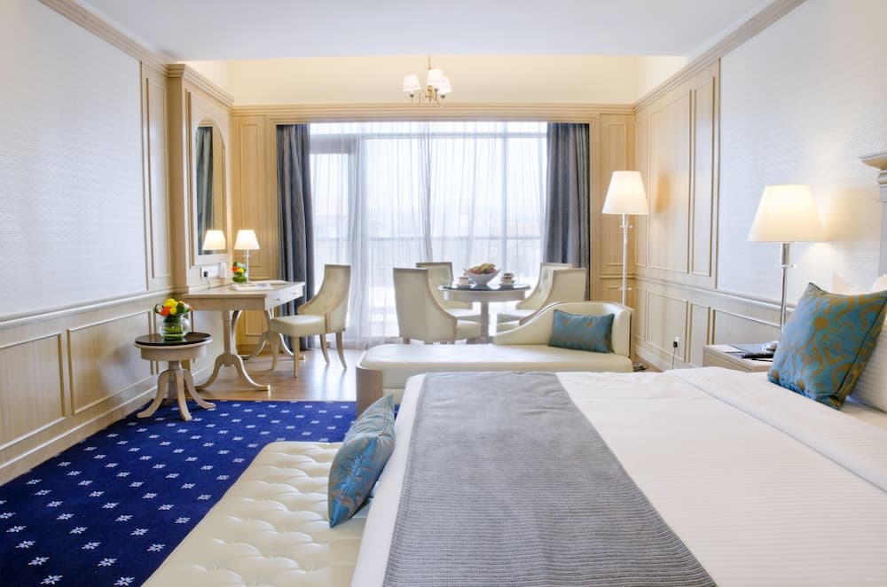 Royale Chulan Penang, Room