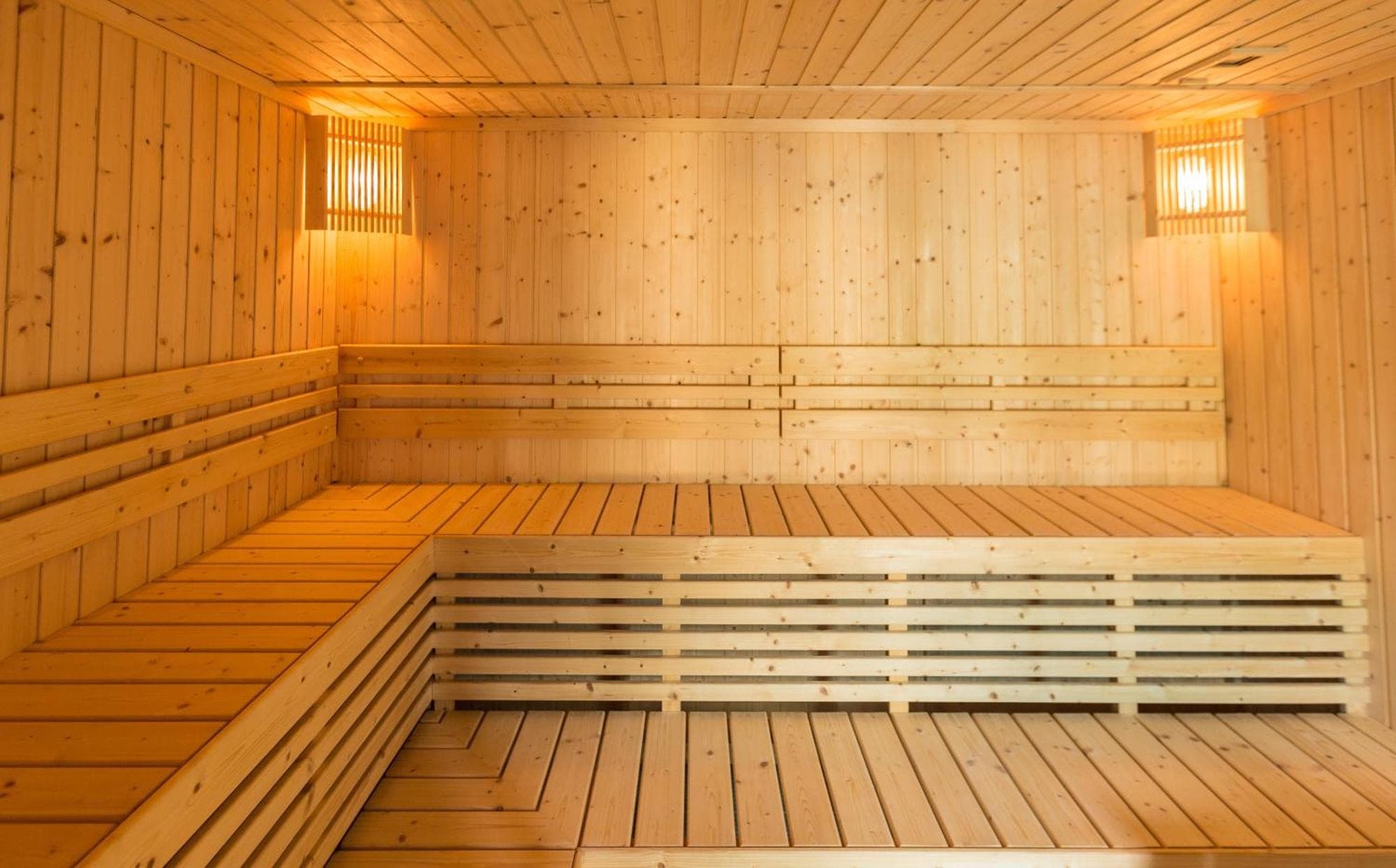 Crowne Plaza Muscat by IHG, 