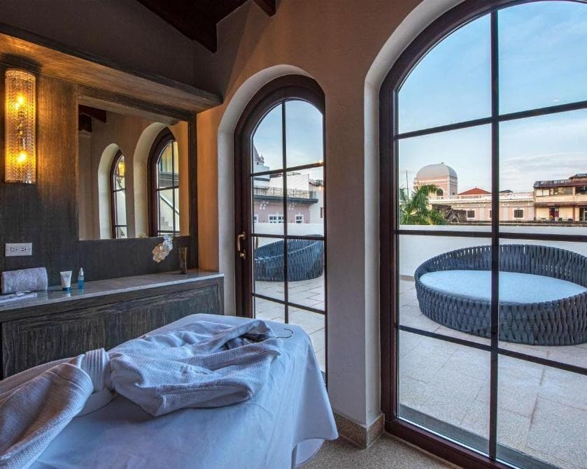 HOTEL LA COMPAÑIA  , 