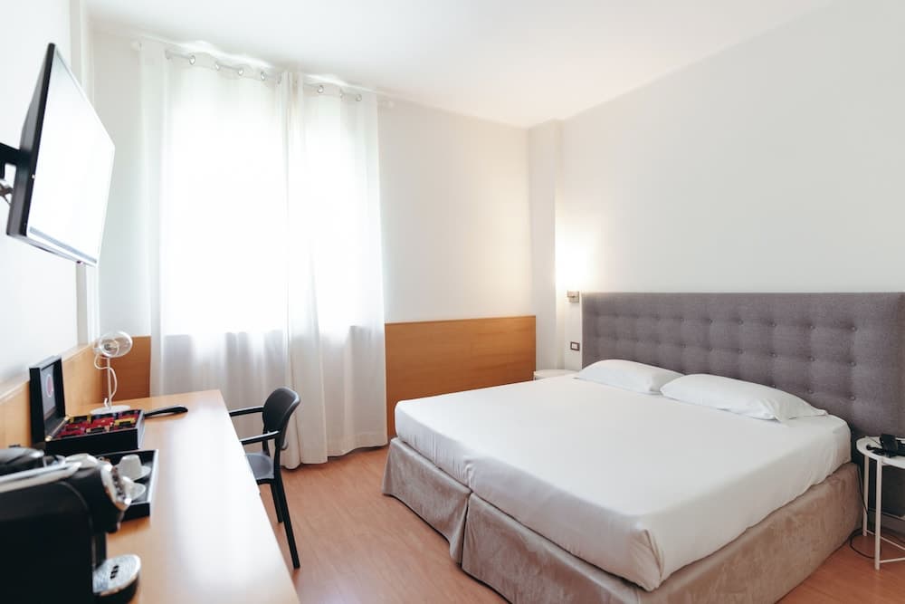 Hotel Excelsior Bari, Room