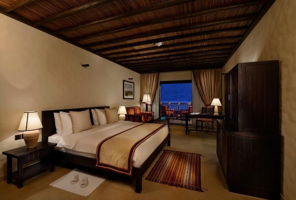 Atana Musandam, Room