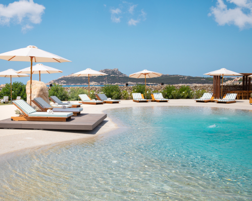 Mangia's Santa Teresa Sardinia, Curio Collection by Hilton, 