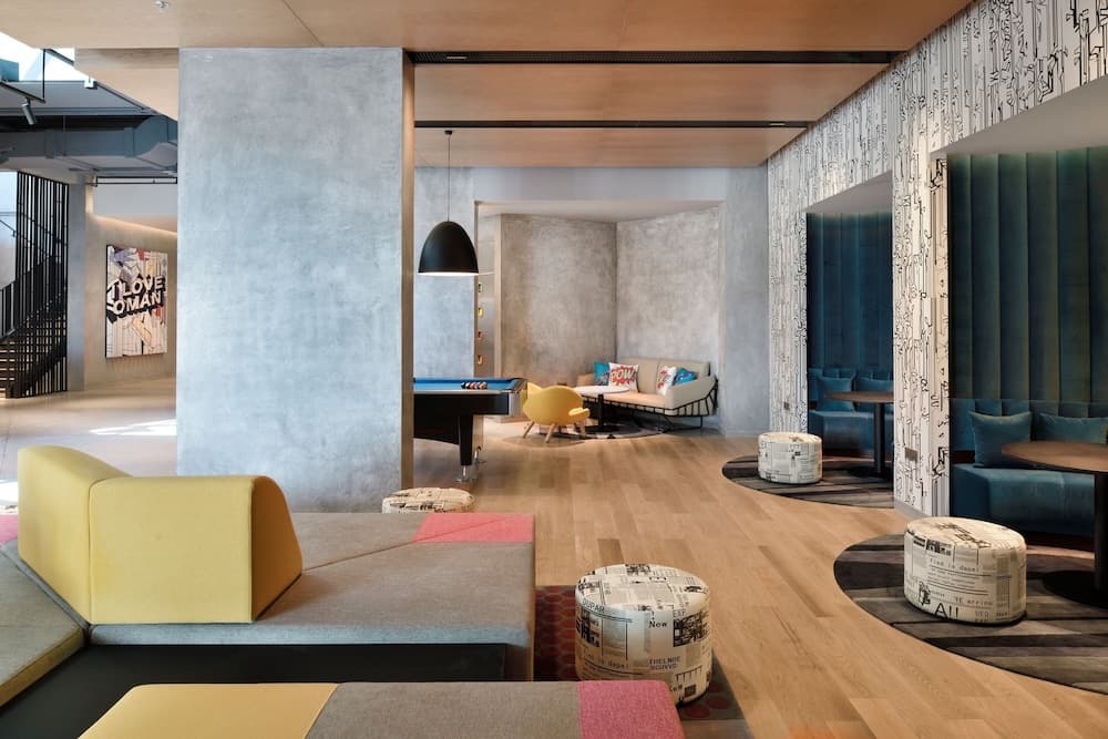 Aloft Muscat, Lounge