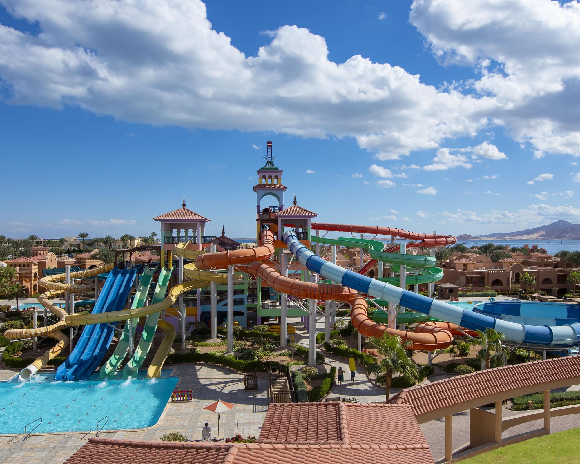 Charmillion Gardens Resort & Aqua Park - GATTINONI, 