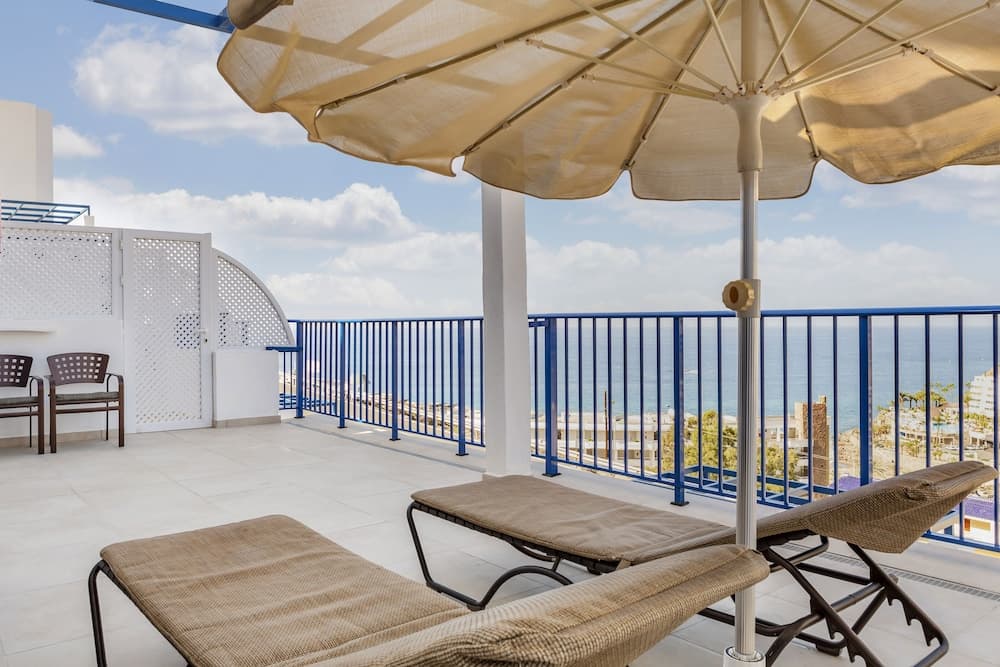 Club Cala Blanca, Terrace/patio