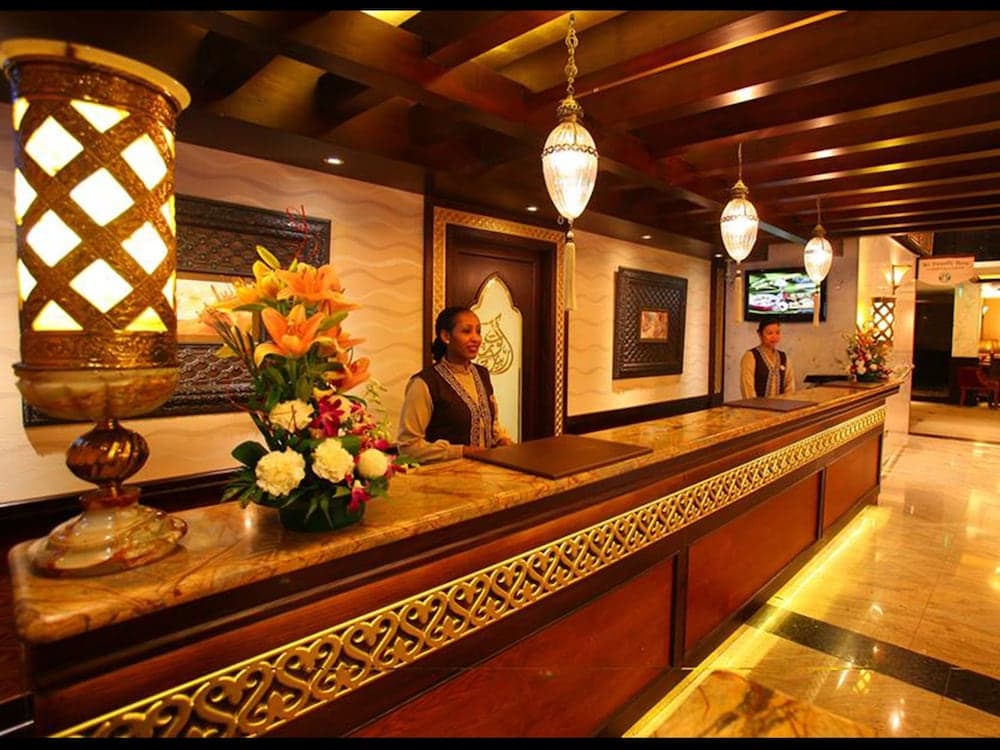 Arabian Courtyard Hotel & Spa, Reception