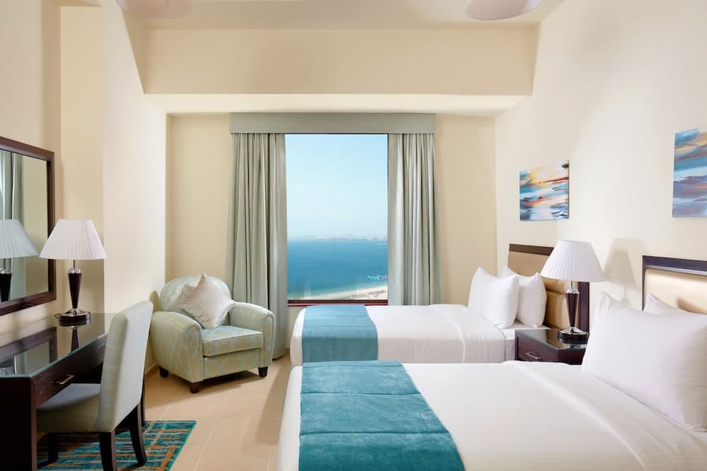 Roda Amwaj Suites, Primary image