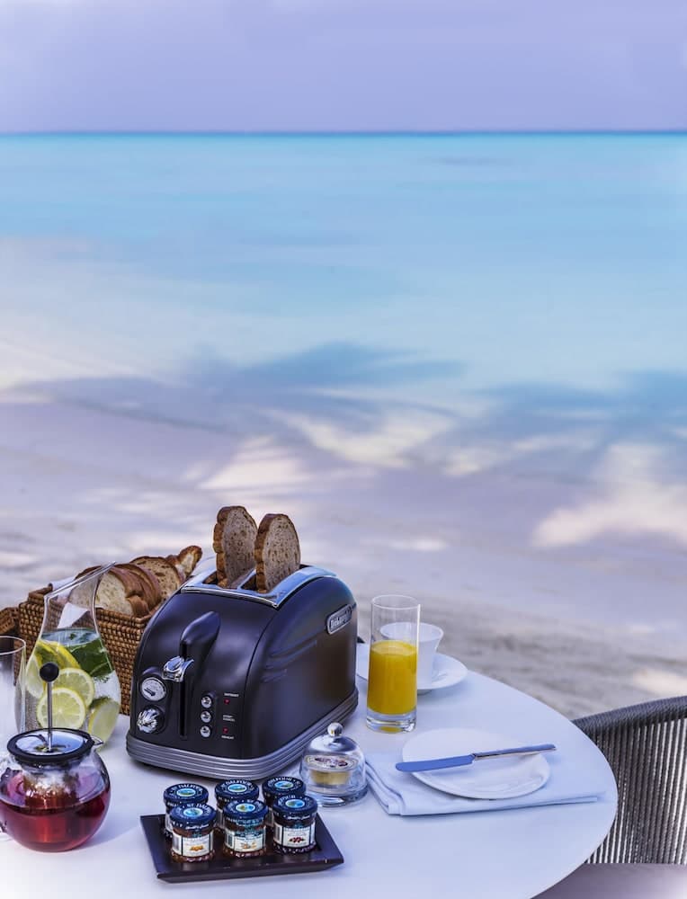 One&Only Reethi Rah, Balcony