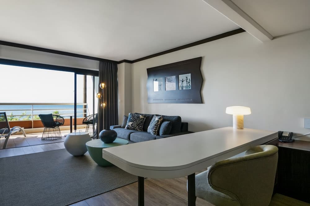 Le Tahiti by Pearl Resorts, Living area