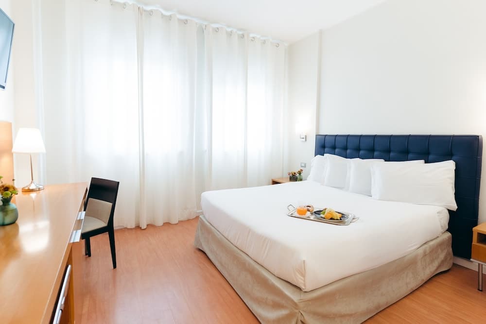 Hotel Excelsior Bari, Room