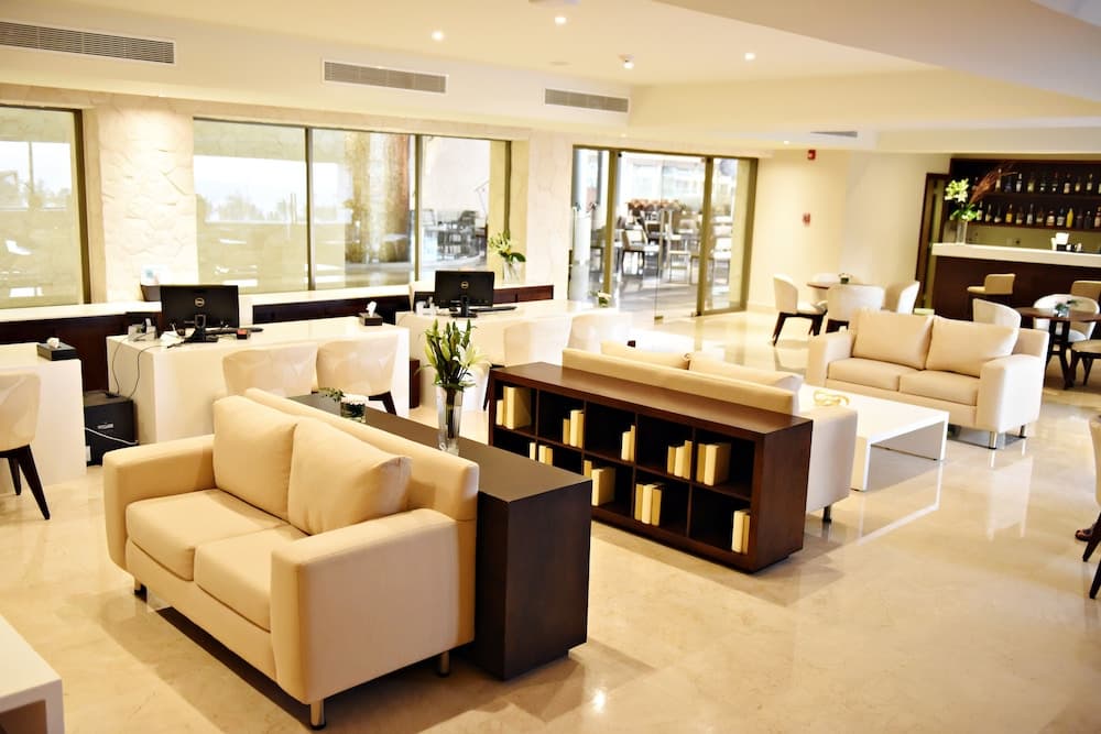 Hideaway at Royalton Riviera Cancun Adults Only - All Inclusive, Área de estar (saguão)