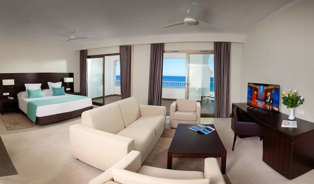 Barceló Concorde Green Park Palace, View from room