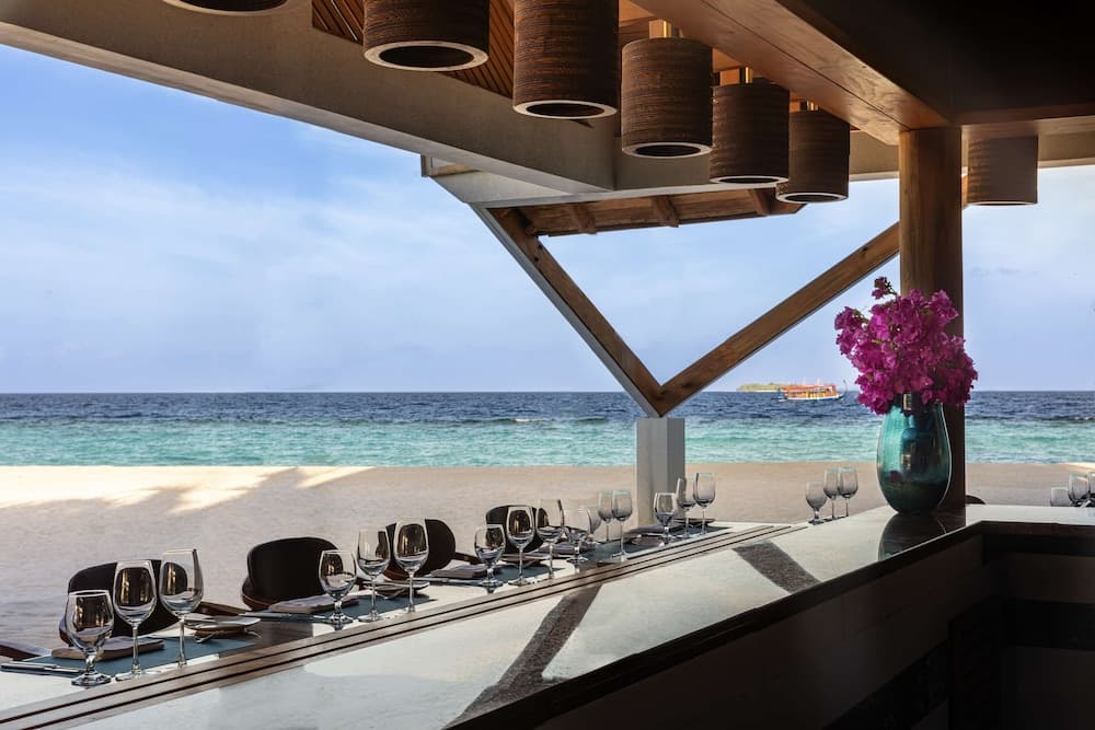NH Collection Maldives Havodda Resort 2025 - GATTINONI, Dining
