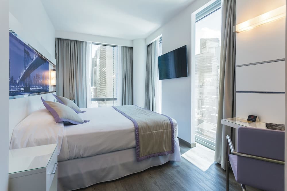 Hotel Riu Plaza New York Times Square, Room