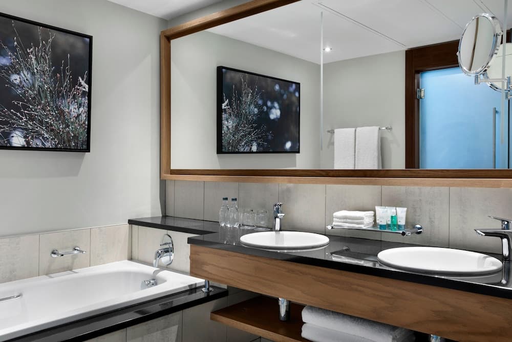 The Westin Cape Town, Bathroom