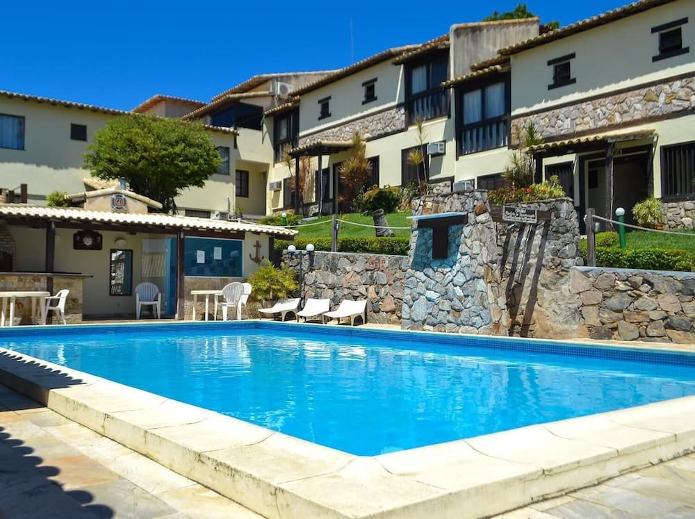 Gammel Dansk by Latitud, Pool