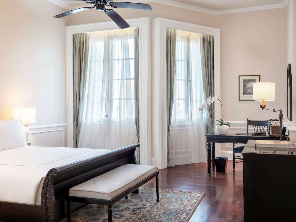 Raffles Hotel Le Royal, Room