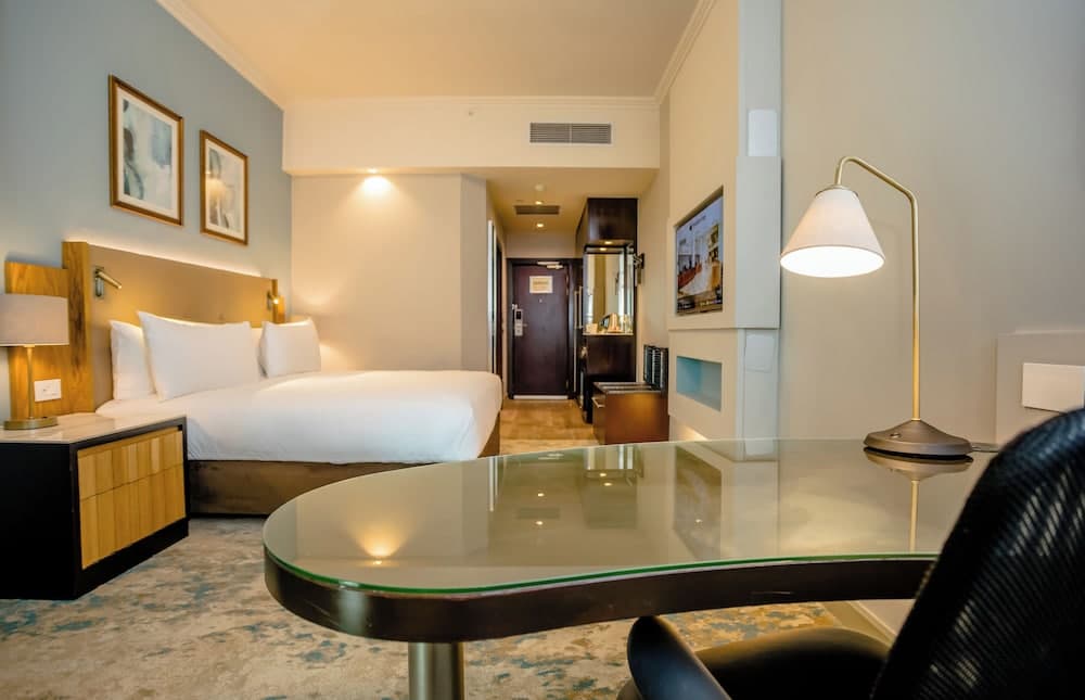 Southern Sun Sandton, Room