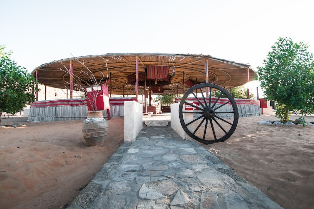 Sama Al Wasil Desert Camp, Lobby sitting area