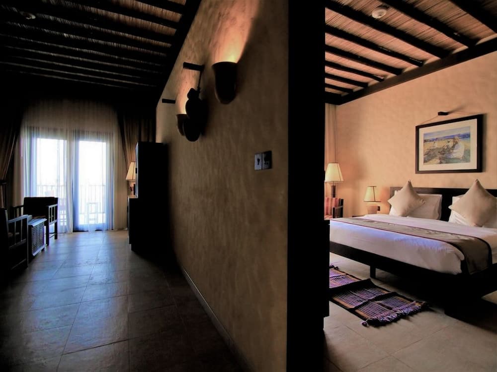 Atana Musandam, Room