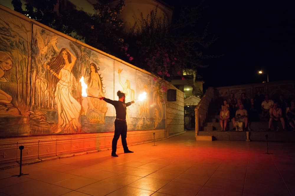 Ölüdeniz Turquoise Hotel, Theater show