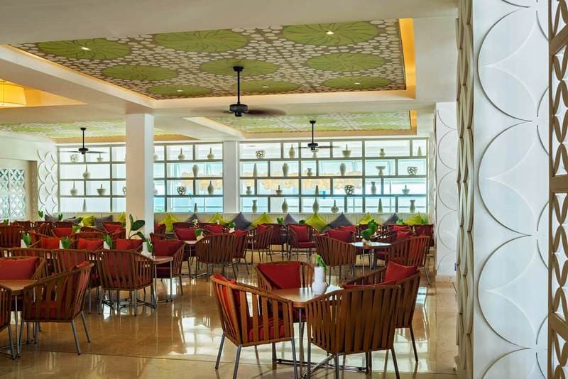 Roc Casa del Mar, BAR