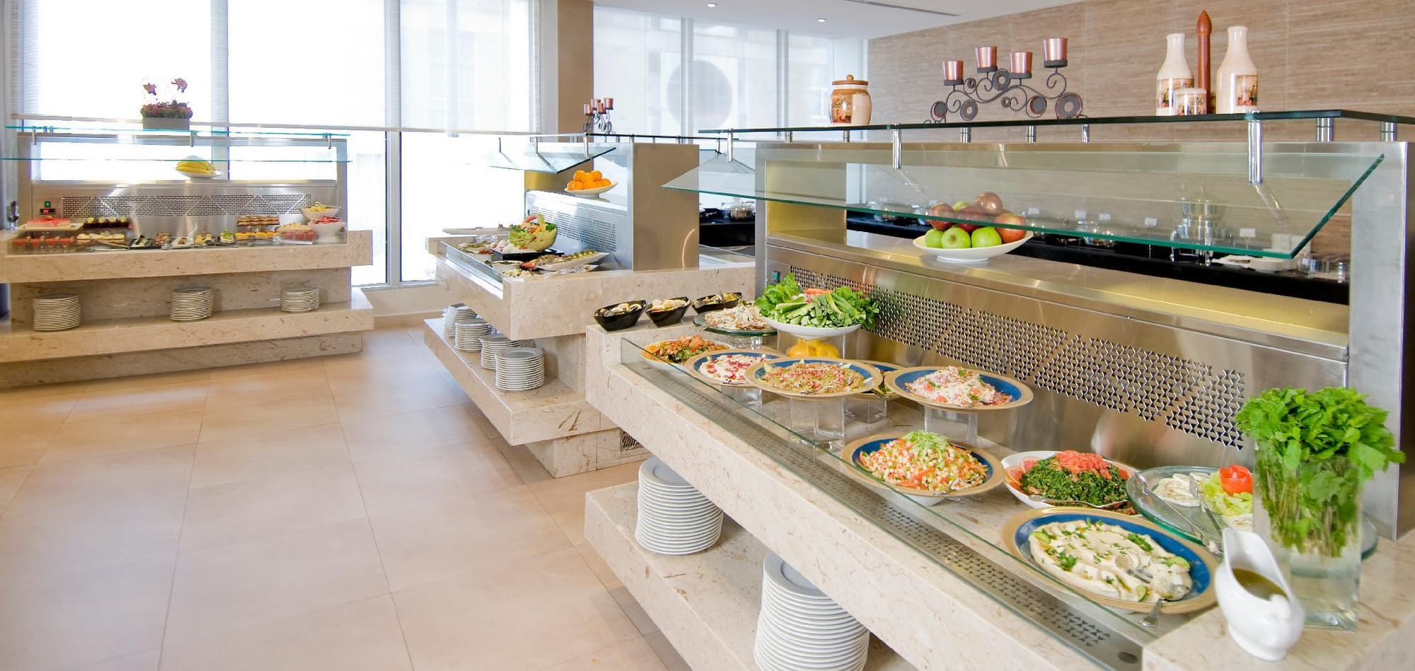 Copthorne Downtown Abu Dhabi , Restaurant